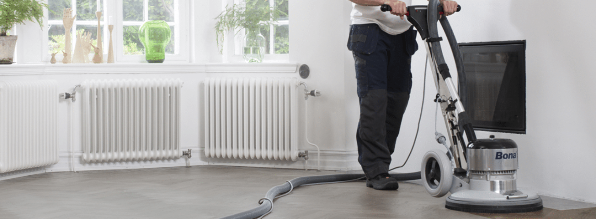 In Stanmore, HA7, Expert herringbone floor sanding with the powerful Effect 2200 belt sander. Dust-free process with HEPA filtered extraction system. Achieve stunning results on your 200x750 mm herringbone floor with Mr Sander®.
