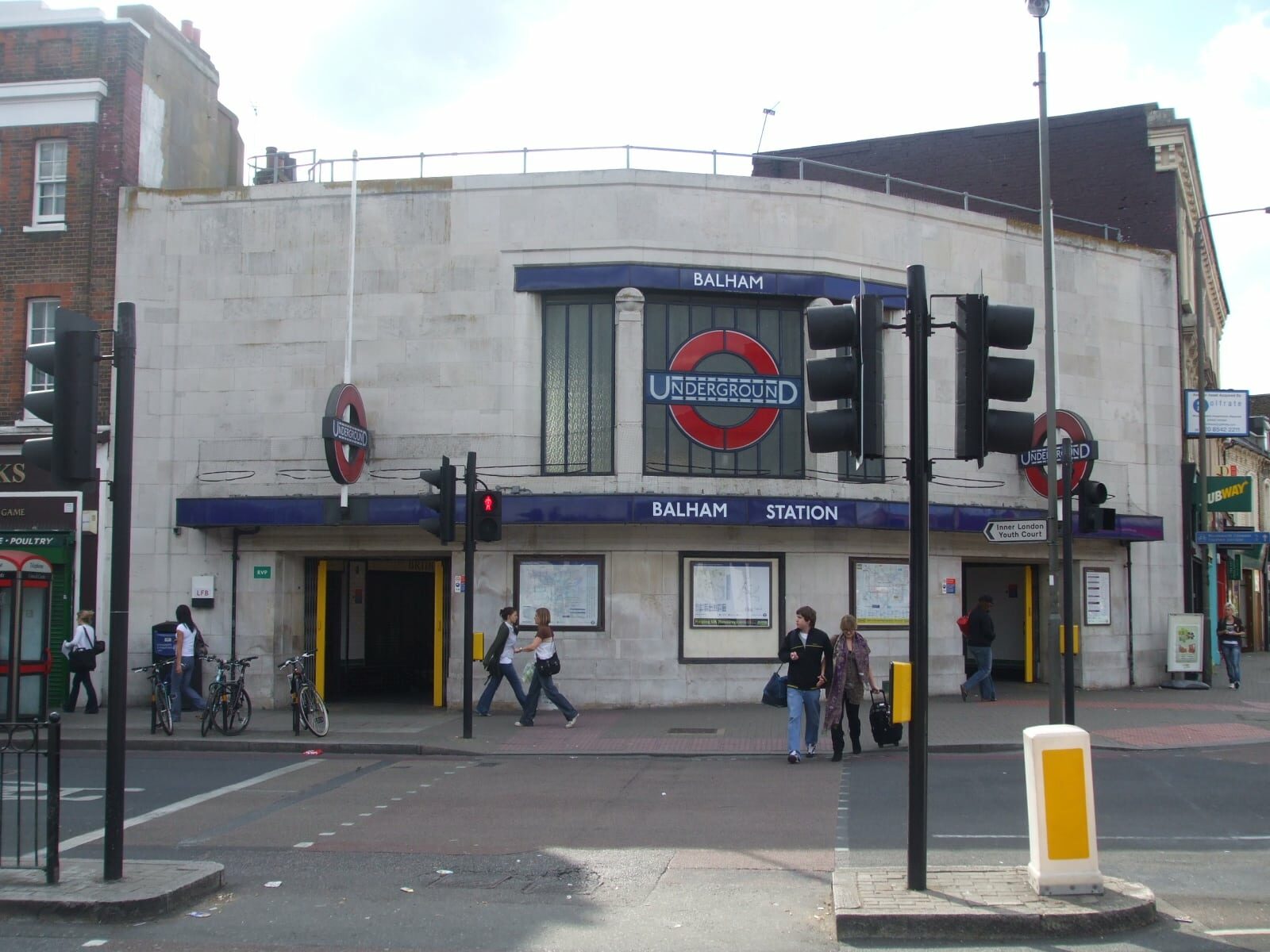 Balham station entrance north side