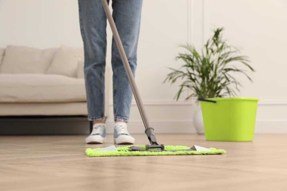Cleaning Laminate Wooden Flooring