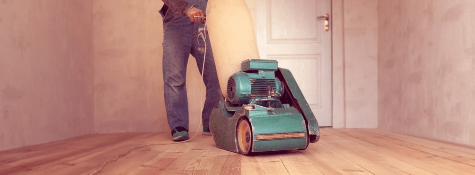In Whitton, TW2, Mr Sander® are using a Bona Belt sander (2.2 kW, 230V) to sand a parquet floor. The sander is connected to a dust extraction system with a HEPA filter (50 Hz/60 Hz) for a clean and efficient result.