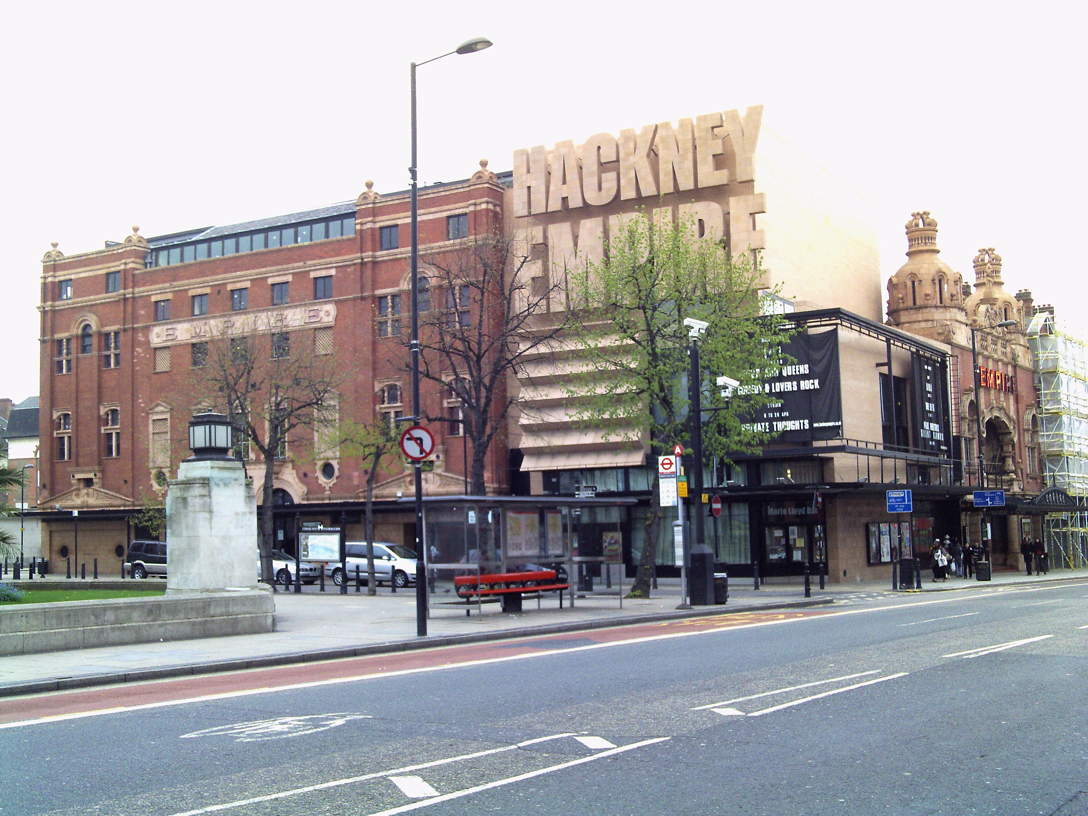 Hackney_Empire,_Mare_Street