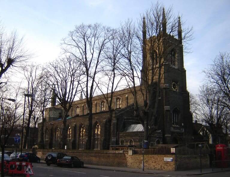 Islington_st_pauls_1