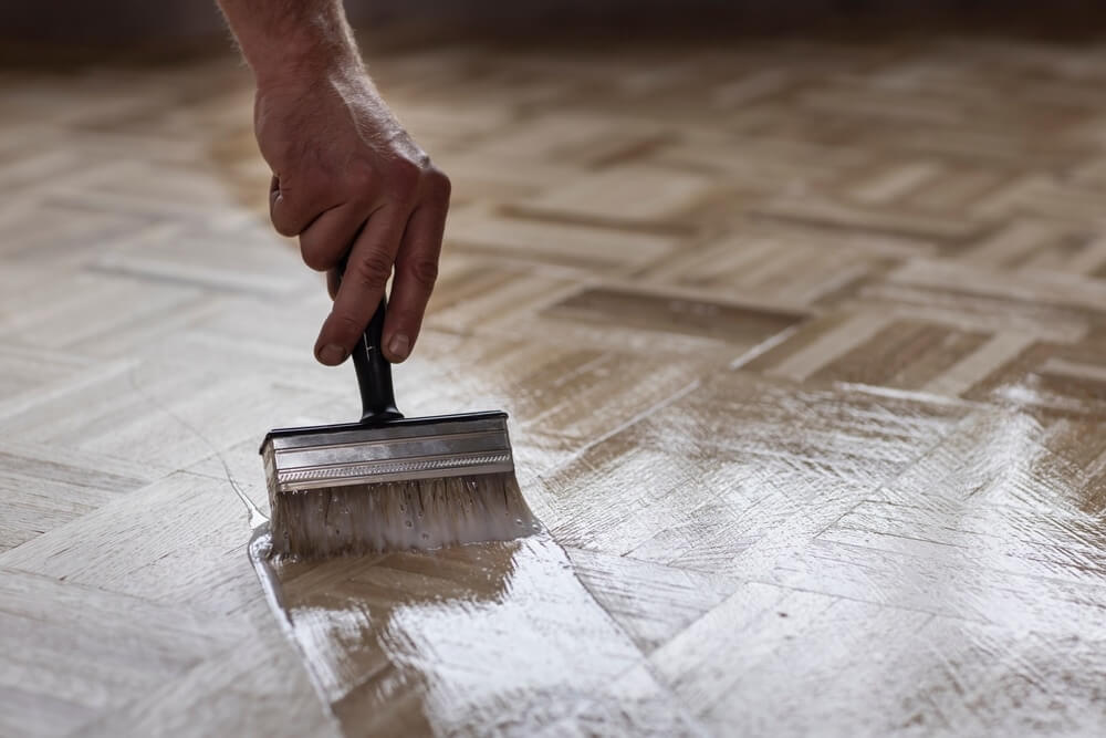 Oiling a Wooden Parquet Floor