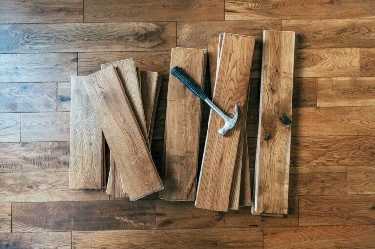 The,Process,Of,House,Renovation,With,Changing,Of,The,Floor