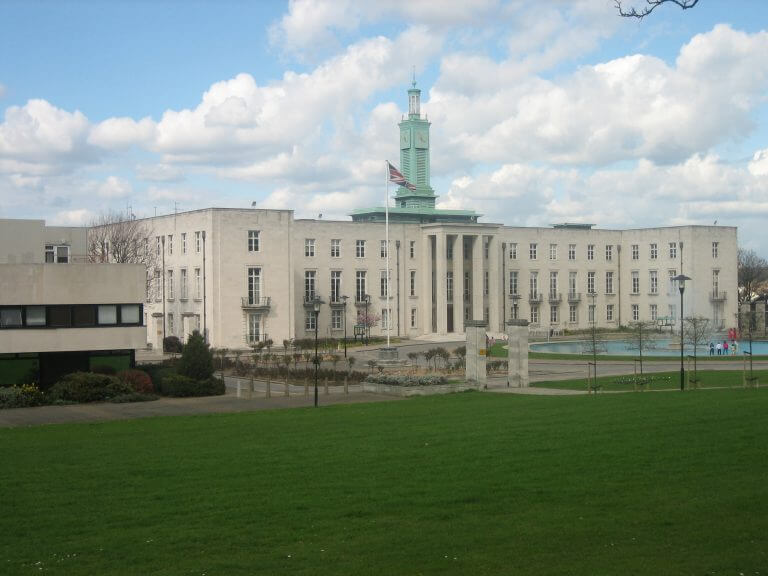 Walthamstow_Town_Hall_20_Apr_2006