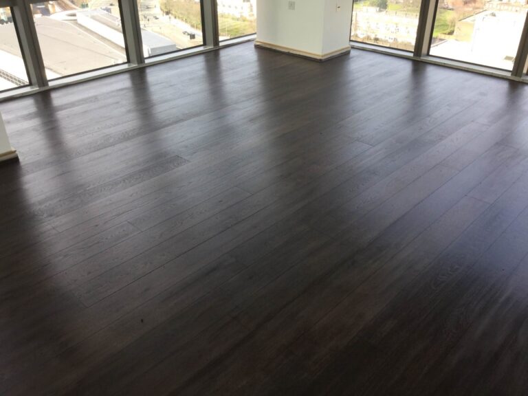 Dark Beautiful Oak Floor
