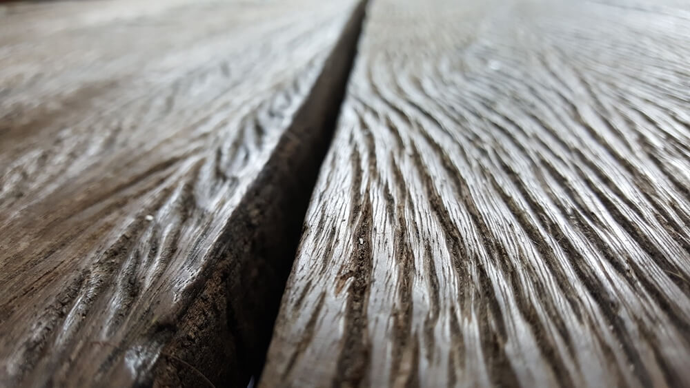 Can you fill gaps in old wood floors