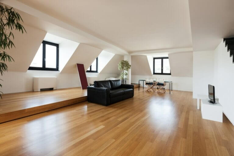 Interior,,Beautiful,Loft,,Hardwood,Floor,,Living,Room