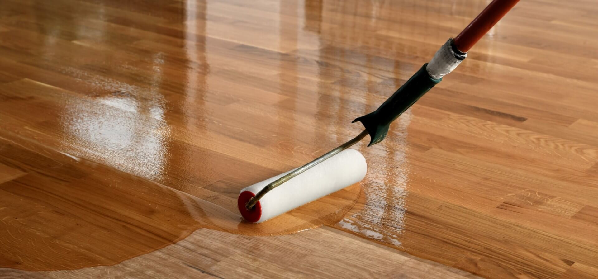 top-quality floor lacquering with Mr Sander®