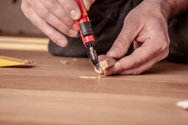 Craftsman,Repairs,Defects,In,The,Parquet,With,Repair,Set