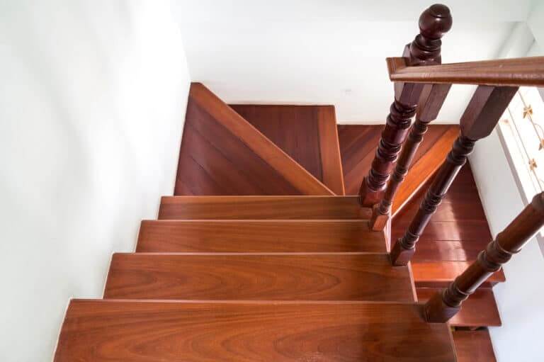 Modern,Space,Wooden,Stairs