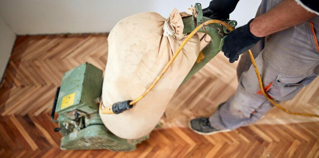 Mr. Sander® sands parquet flooring 