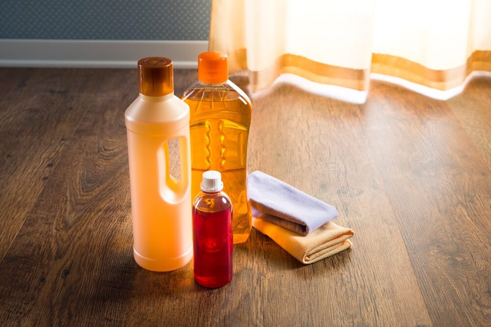 How to Maintain a Lustrous Wood Floor Shine