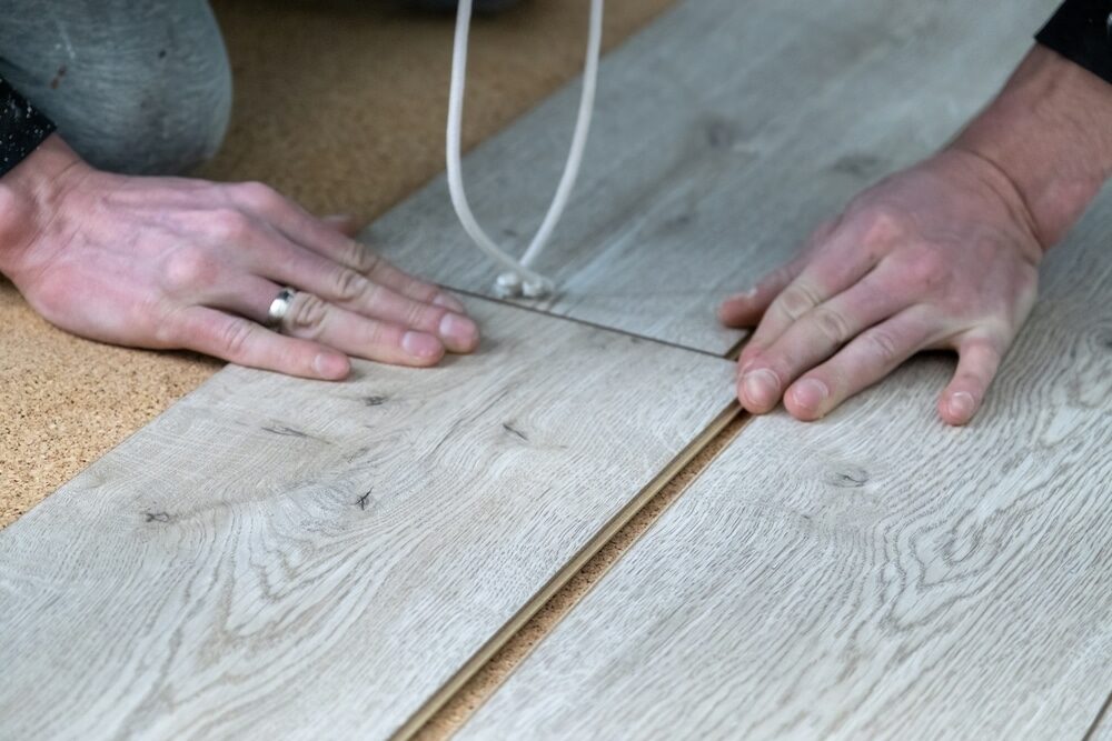 laminate flooring repair 