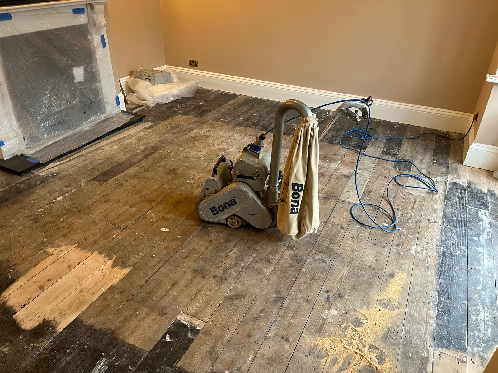 Solid Wood Floor Sanding In London: How To Handle Cupping And Crowning ...