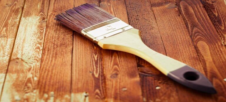 wire-brush-on-oak